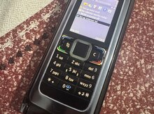Nokia E90