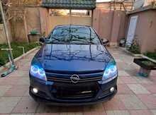 Opel Astra, 2004 il