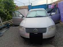 Volkswagen Passat, 2001 il