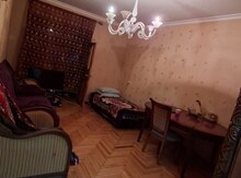 2-otaqlı mənzil kirayə verilir, Gənclik m., 70 m²