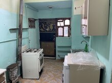 2-otaqlı mənzil kirayə verilir, Ə.Əlizade küç., 30 m²