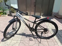 Velosiped BMX