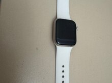 Apple Watch SE 3 Aluminum Starlight 40mm