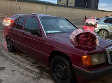 Mercedes 190, 1990 il