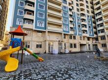 4-otaqlı yeni tikili, Səməd Vurğun küç., 172 m²
