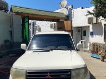 Mitsubishi Pajero io, 1999 il