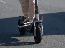 Elektrikli skuter "Xiaomi Scooter 6 Pro"