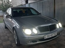 Mercedes E 220, 2002 il