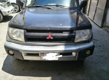 Mitsubishi Pajero io, 2001 il