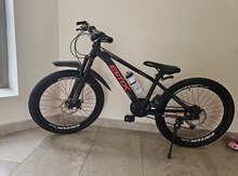 Velosiped BMX