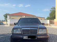 Mercedes E 220, 1994 il