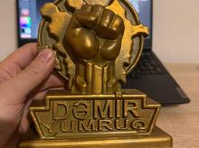 Dəmir Yumruq