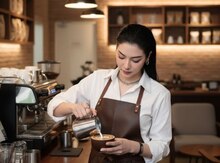 Barmen işi axtarıram