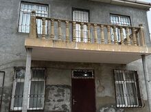 Həyət evi, İlqar Əhlimanov küç.