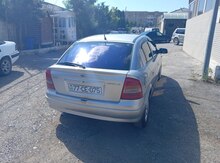 Opel Astra, 2001 il