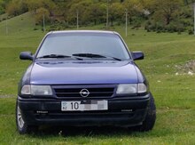 Opel Astra, 1995 il