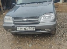 Chevrolet Niva, 2004 il
