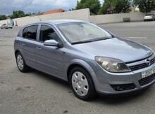 Opel Astra, 2004 il