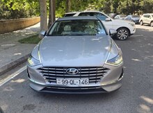 Hyundai Sonata, 2022 il