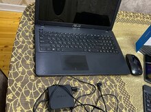 Noutbuk Asus