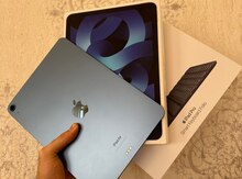 Apple iPad Air 5 (256GB) + Keyboard Folio + Magic Mouse2