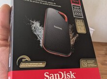 SanDisk Extreme PRO SSD 4TB (2000 MB/S)