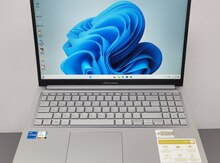 ASUS VivoBook 15 X1504VA-BQ1021 90NB10J2-M018H0