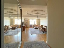 3-otaqlı yeni tikili, Əlibəy Hüseynzadə küç., 125 m²