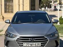 Hyundai Elantra, 2017 il