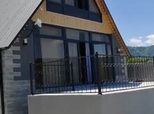Villa, Quba r.
