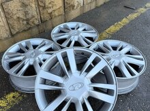 Lada Vesta R16 diskləri