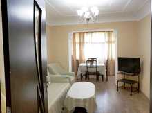 2-otaqlı mənzil, İnşaatçılar m., 55 m²