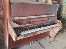 Pianino