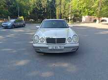 Mercedes E 240, 1999 il