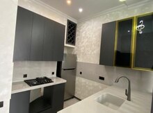 3-otaqlı yeni tikili, Ə.Əliyev küç., 71 m²