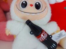 Yumşaq oyuncağı Labubu Cola