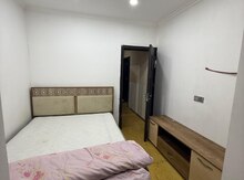 2-otaqlı mənzil kirayə verilir, Əsəd Əhmədov küç., 50 m²