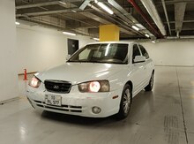 Hyundai Elantra, 2001 il