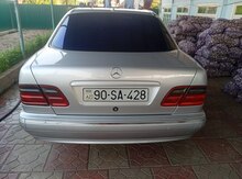 Mercedes E 220, 2000 il