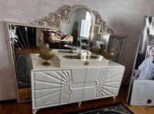 Güzgülü komod