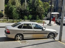 Opel Vectra, 1995 il