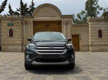 Ford Escape, 2019 il