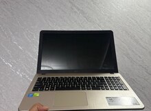 Noutbuk Asus