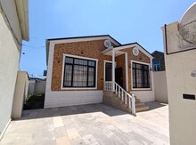 Həyət evi, Buzovna qəs.