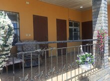 Bağ evi kirayə verilir, Pirşağı qəs.