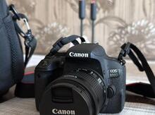 Canon EOS 800D + EF-S 18-55mm IS STM